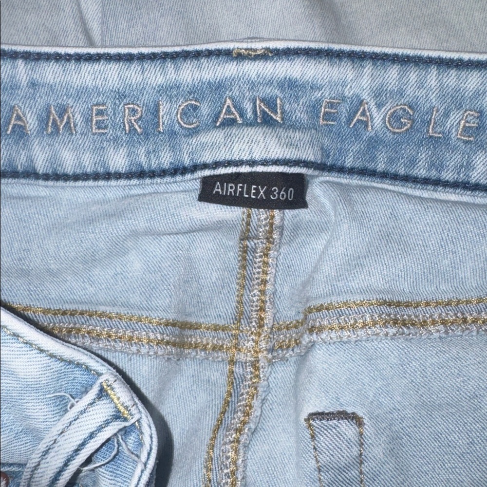 Men’s American Eagle Distressed Airflex 360 Skinny Jeans - Picture 6 of 9